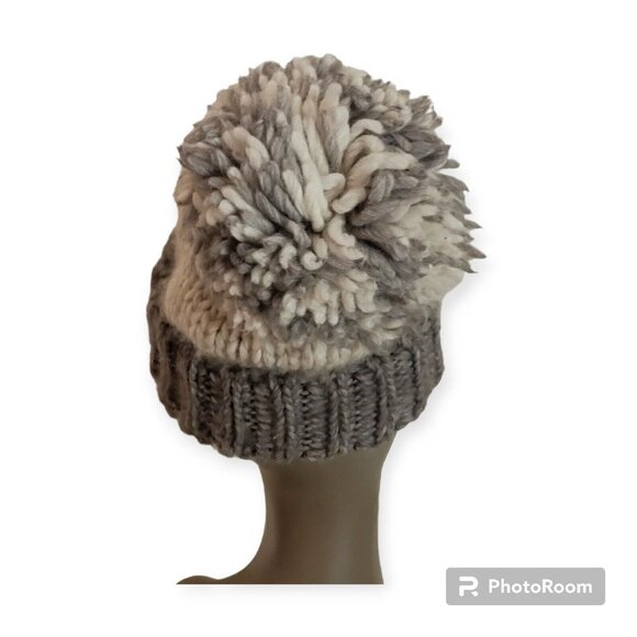 Gelso Bianco Knit Hat Made In  Italy - Picture 2 of 2